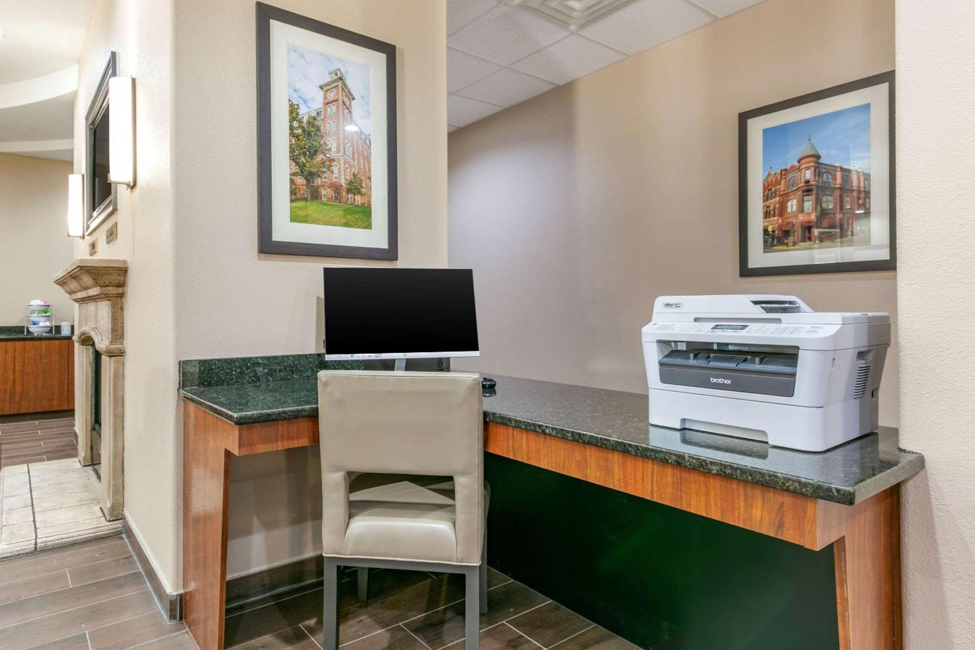 Comfort Inn & Suites Van Buren - Fort Smith Exterior photo